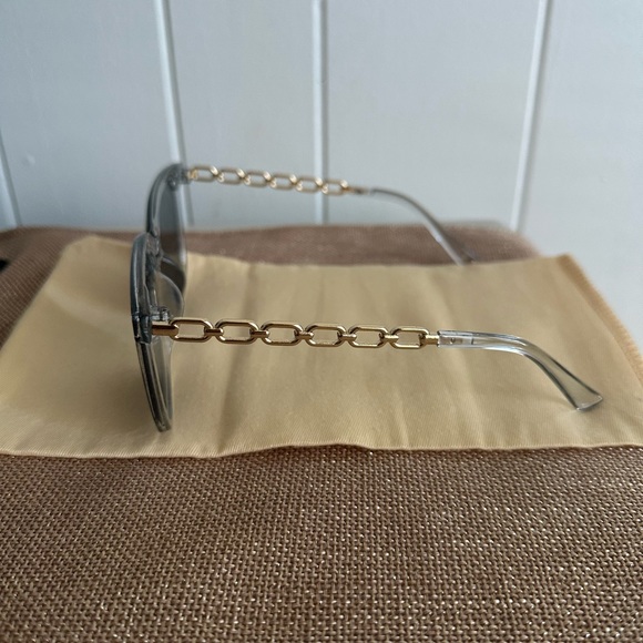 Sunglasses - Picture 3 of 5